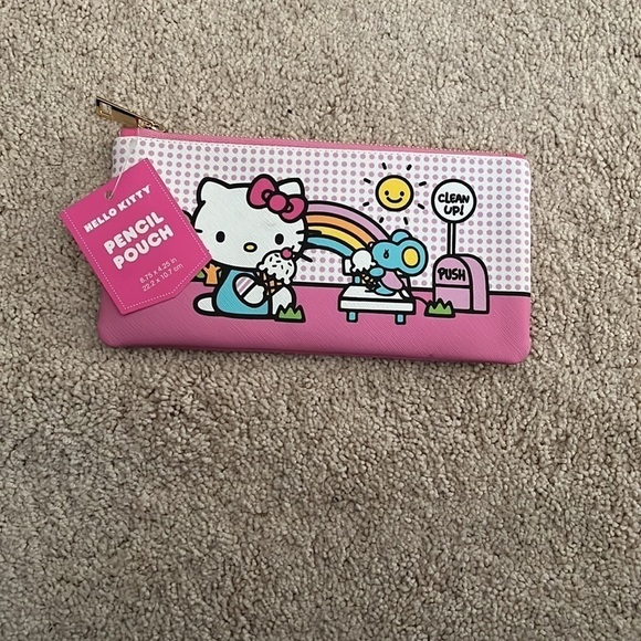 Hello Kitty Pencil Pouch - Picture 2 of 3
